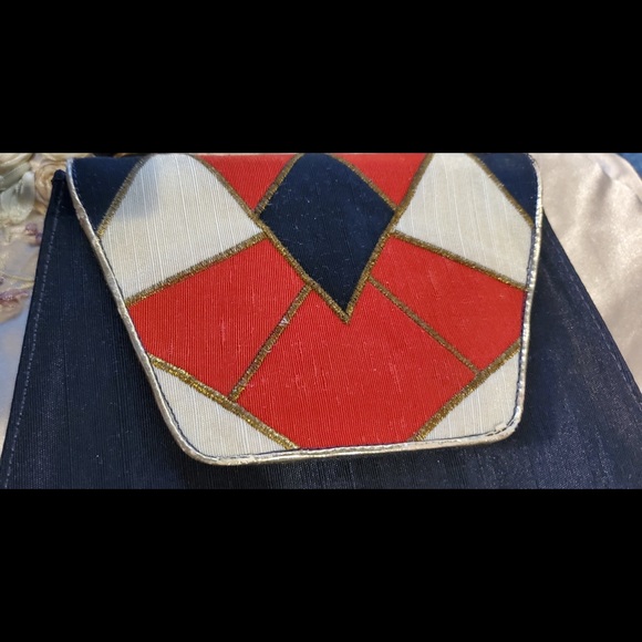 Andrew Geller Red Black and White formal shoes & handbag w/strap set - Picture 10 of 16